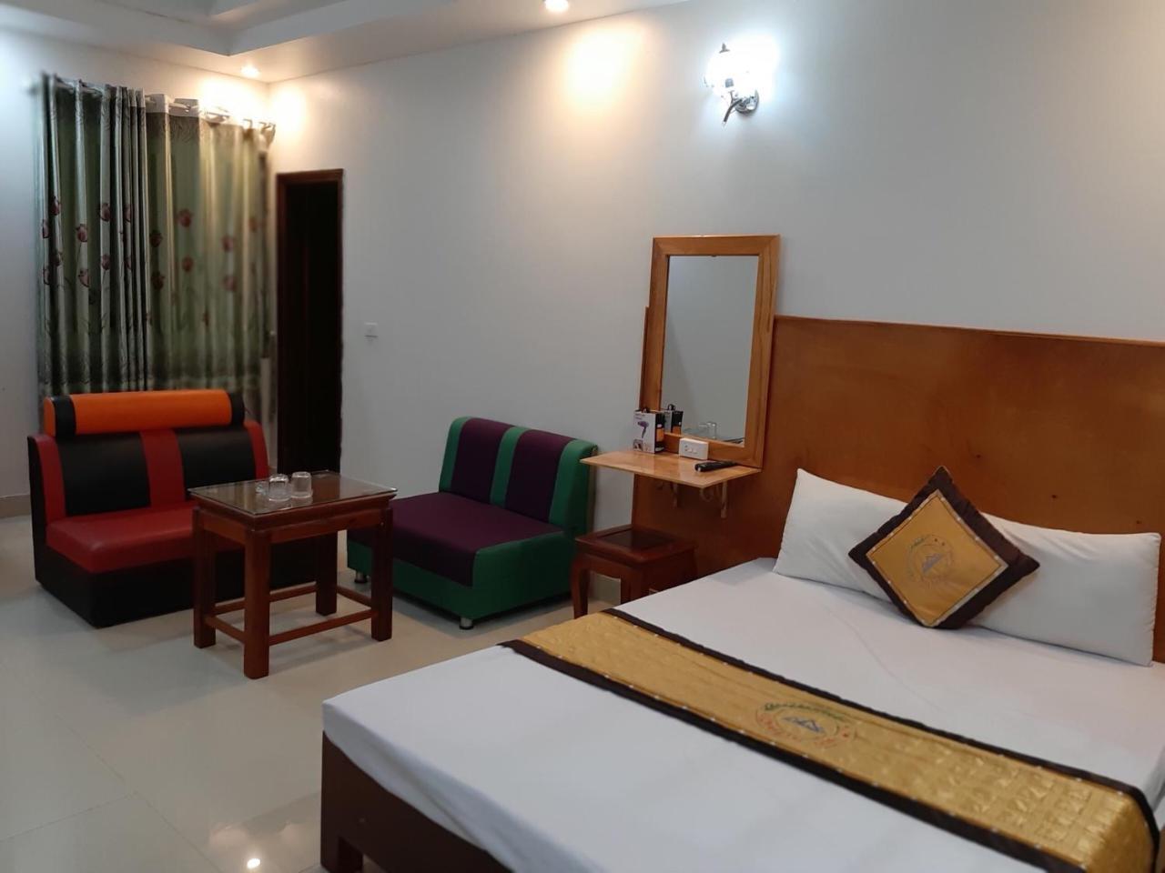 Thang Loi Tam Dao Hotel Eksteriør billede